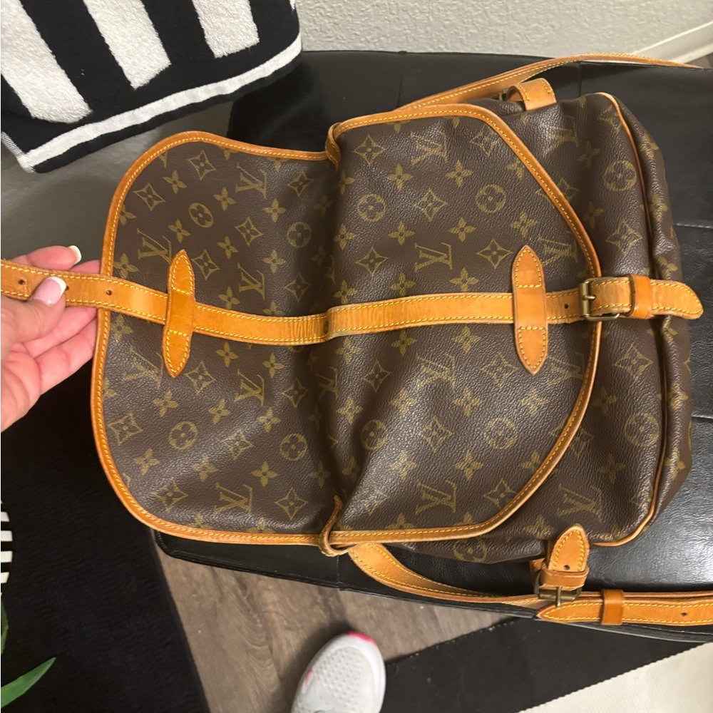 Louis Vuitton saumur 30 crossbody/messenger monogram - Picture 5 of 13
